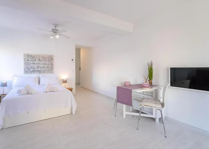 דירה Very And Modern Front Of The